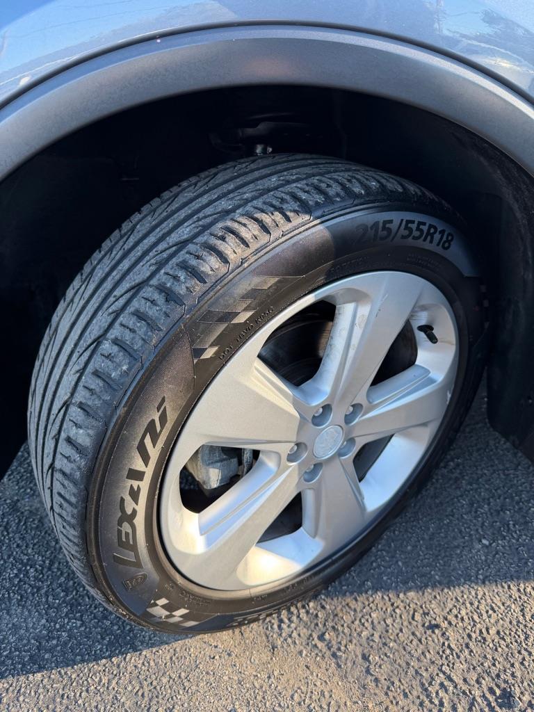 Buick Encore Base FWD 2015