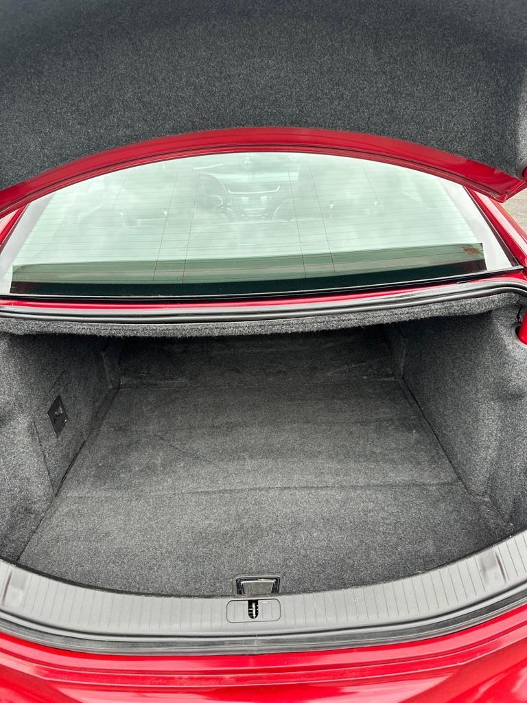 Cadillac XTS Base 2013