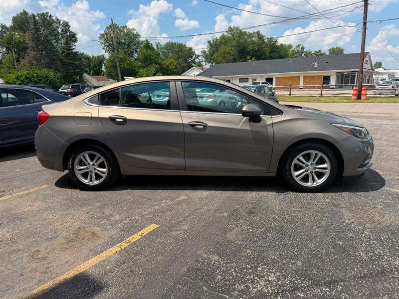 Chevrolet Cruze LT Auto 2017