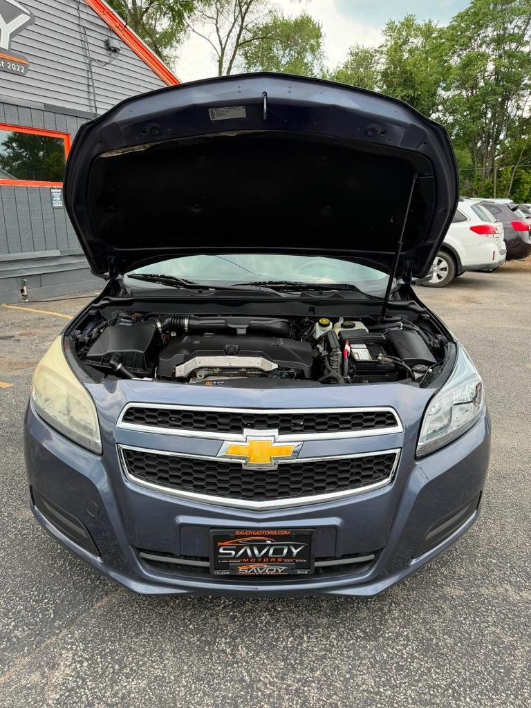 Chevrolet Malibu LS 2013