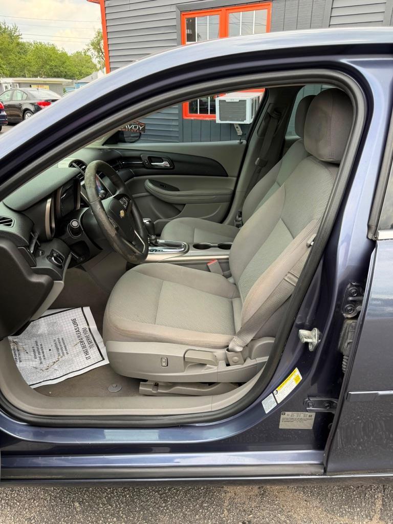 Chevrolet Malibu LS 2013