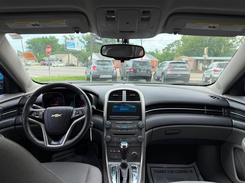 Chevrolet Malibu LS 2013