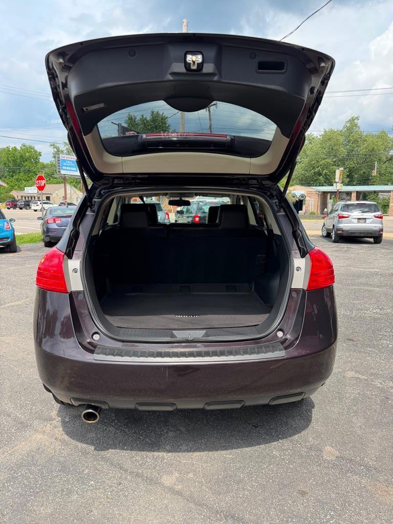 Nissan Rogue S AWD 2011
