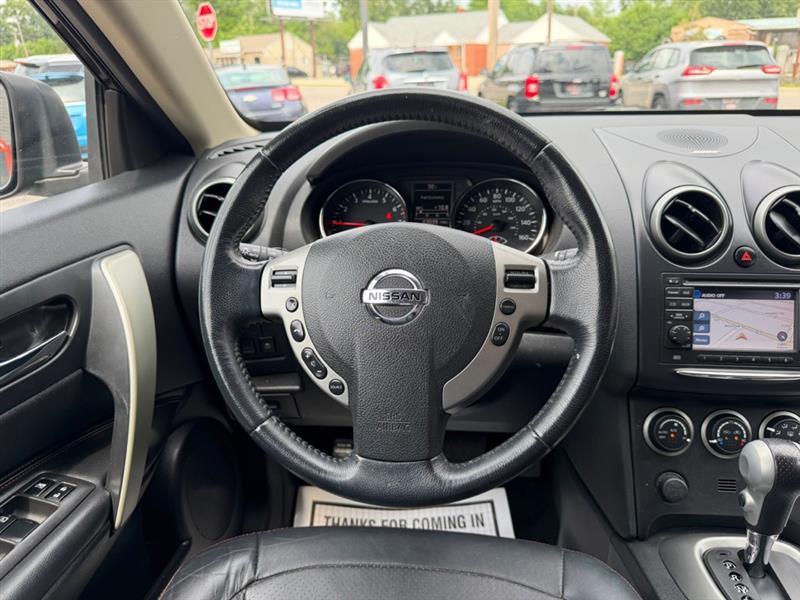 Nissan Rogue S AWD 2011