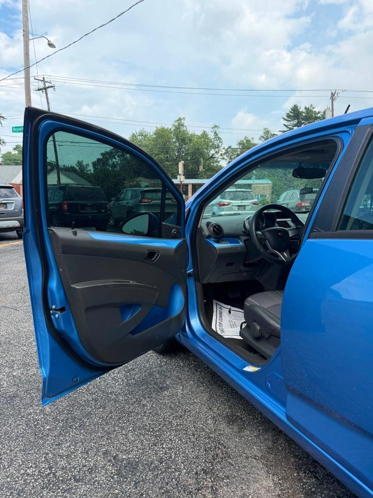 Chevrolet Spark LS CVT 2015