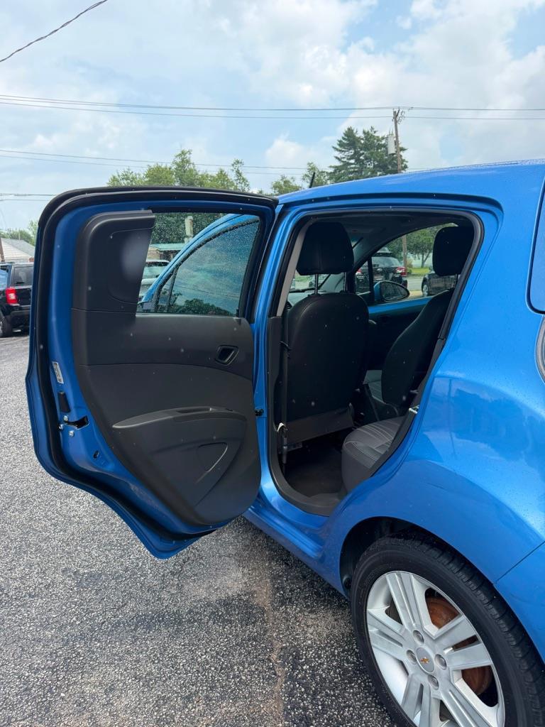 Chevrolet Spark LS CVT 2015