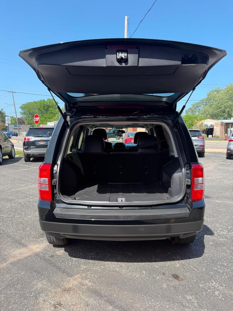Jeep Patriot Latitude 2WD 2015
