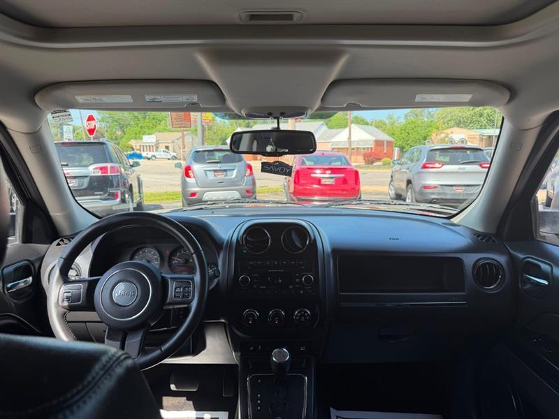 Jeep Patriot Latitude 2WD 2015