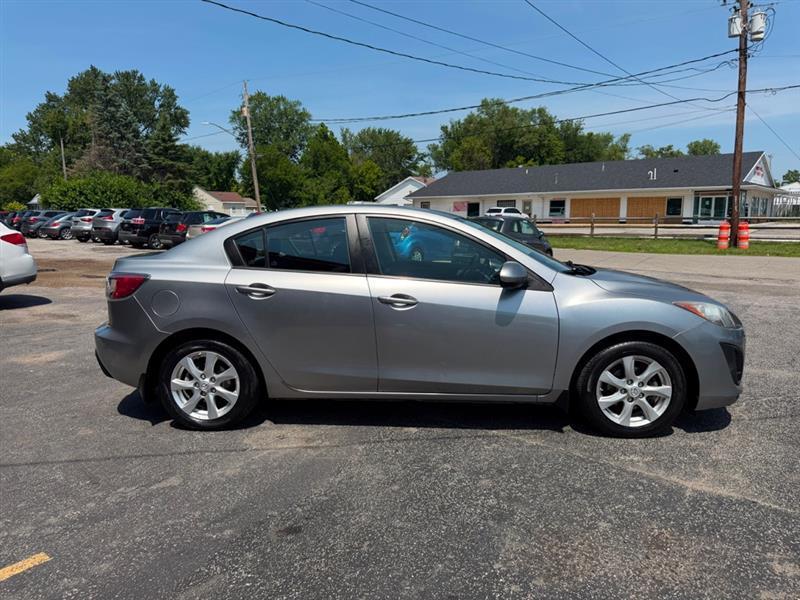 Mazda MAZDA3 i SV 4-Door 2010