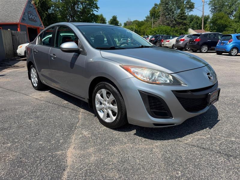 Mazda MAZDA3 i SV 4-Door 2010