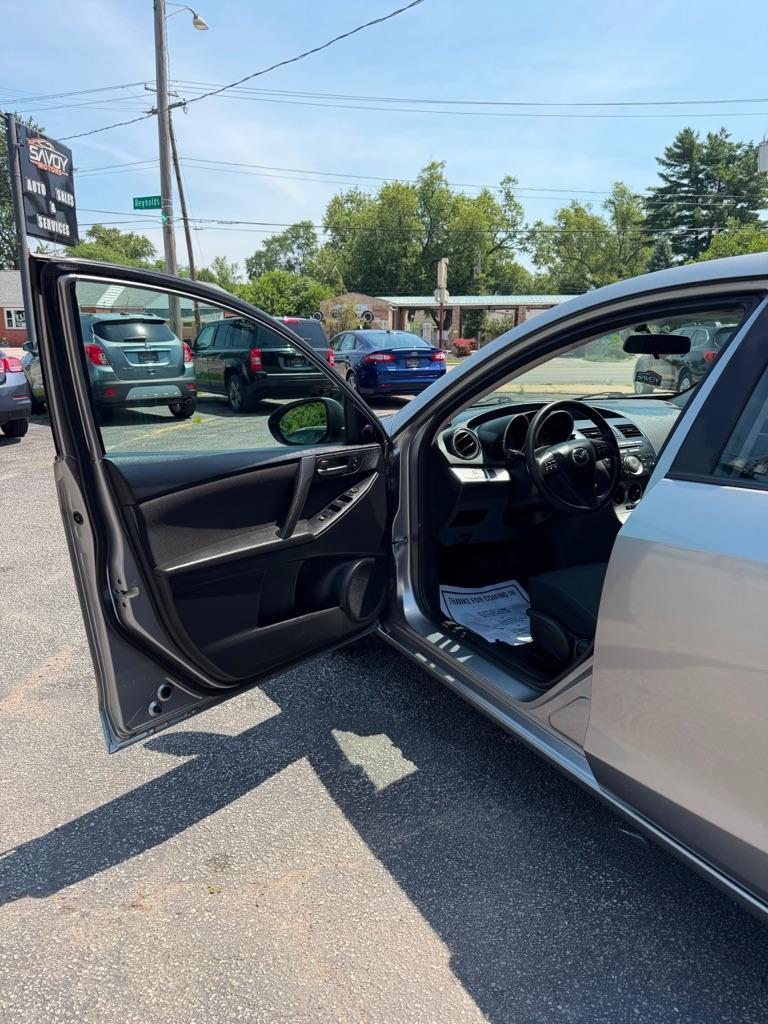 Mazda MAZDA3 i SV 4-Door 2010