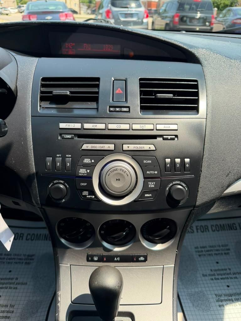 Mazda MAZDA3 i SV 4-Door 2010