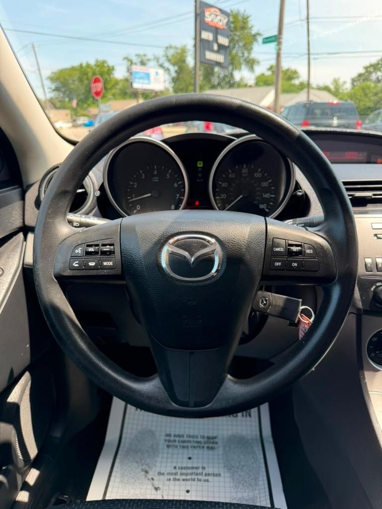 Mazda MAZDA3 i SV 4-Door 2010