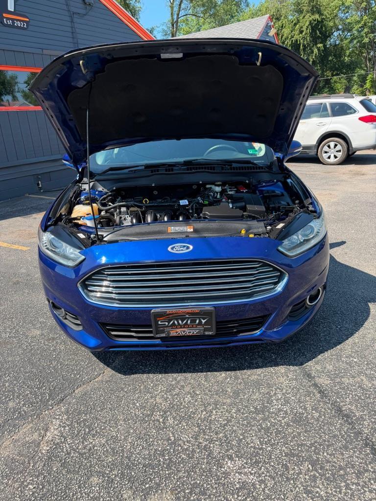 Ford Fusion SE 2015