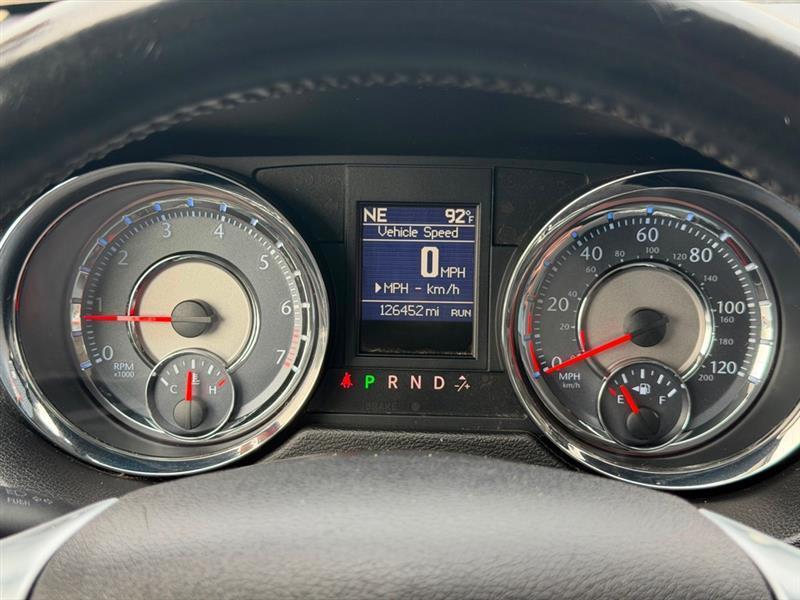 Chrysler Town & Country Touring-L 2013