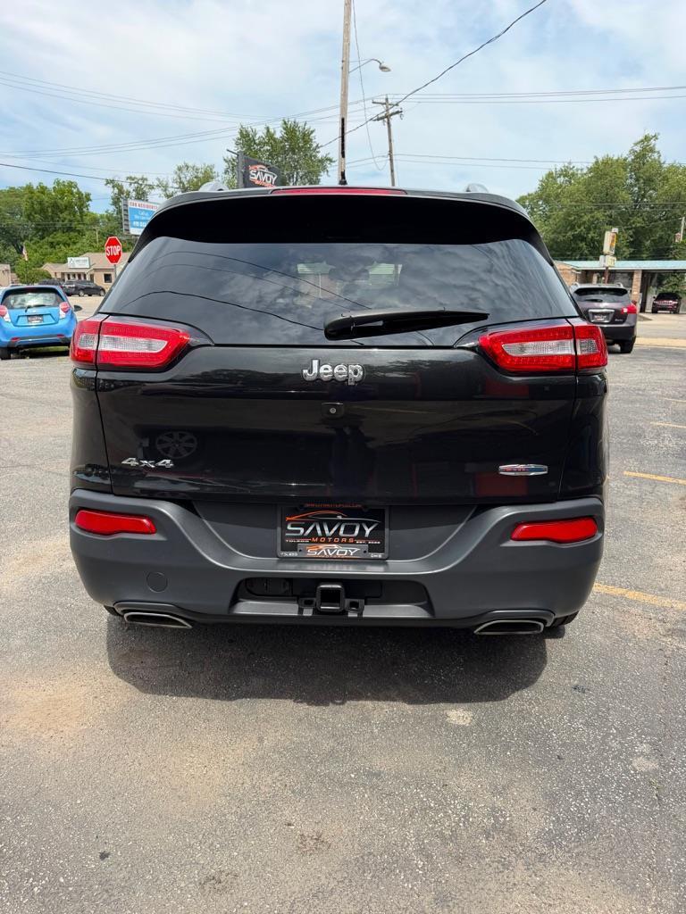 Jeep Cherokee Latitude 4WD 2015
