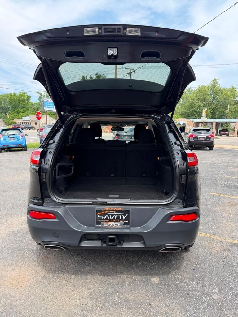 Jeep Cherokee Latitude 4WD 2015