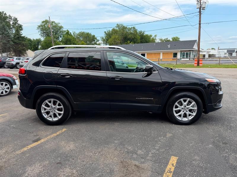 Jeep Cherokee Latitude 4WD 2015
