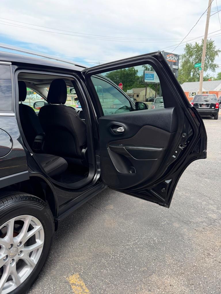 Jeep Cherokee Latitude 4WD 2015