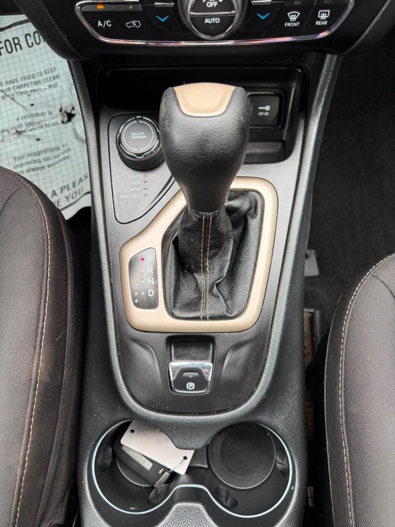Jeep Cherokee Latitude 4WD 2015