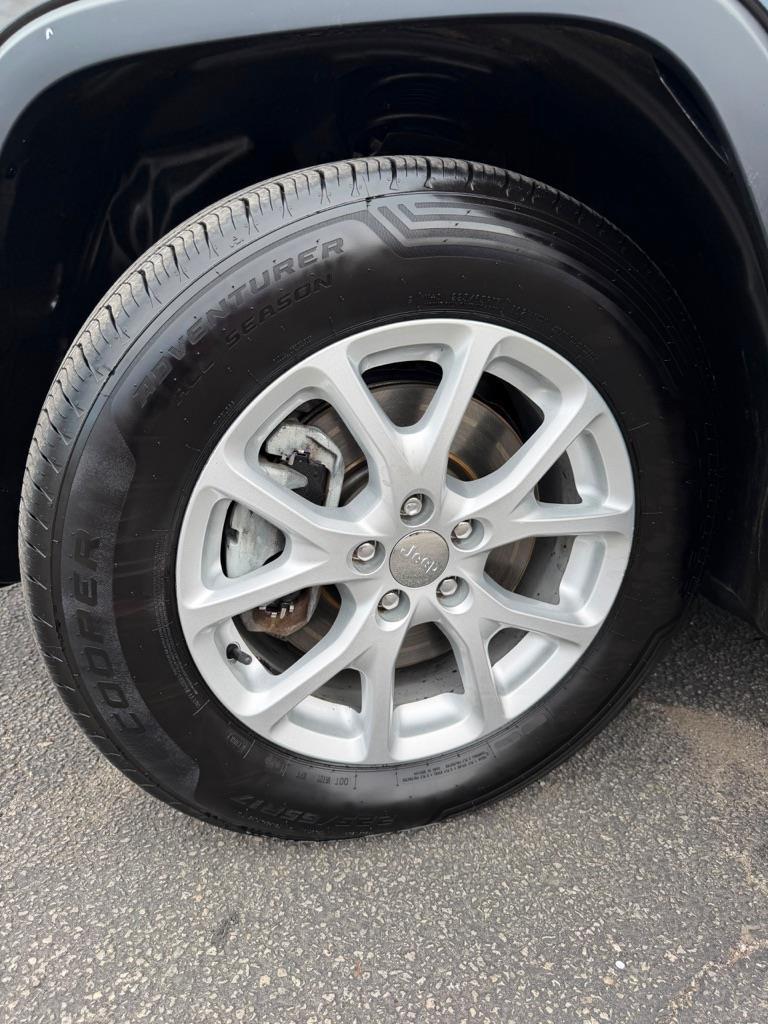 Jeep Cherokee Latitude 4WD 2015