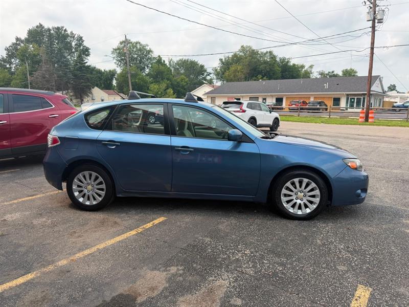 Subaru Impreza 2.5i Premium 5-Door 2010