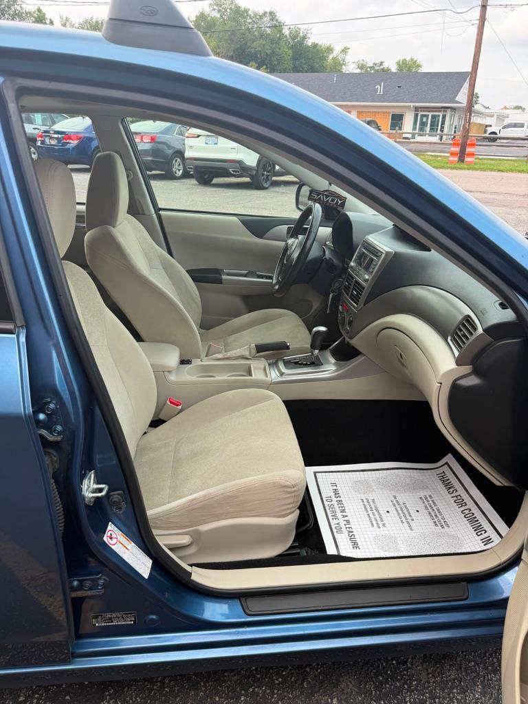Subaru Impreza 2.5i Premium 5-Door 2010