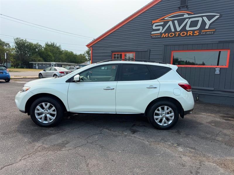 Nissan Murano S 2011