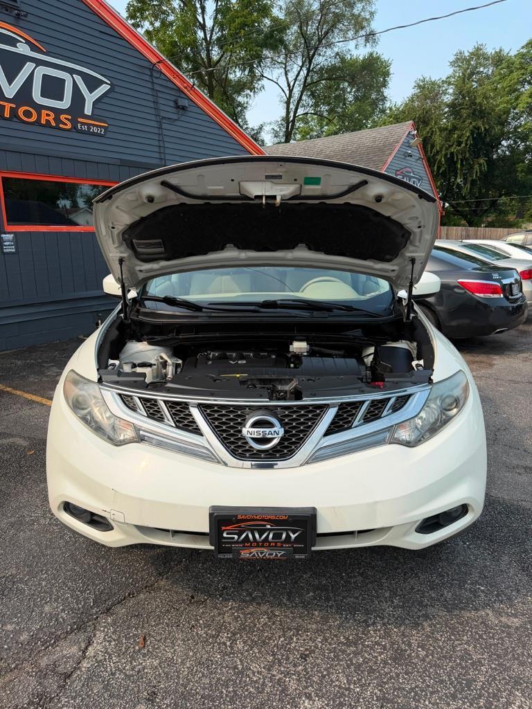 Nissan Murano S 2011