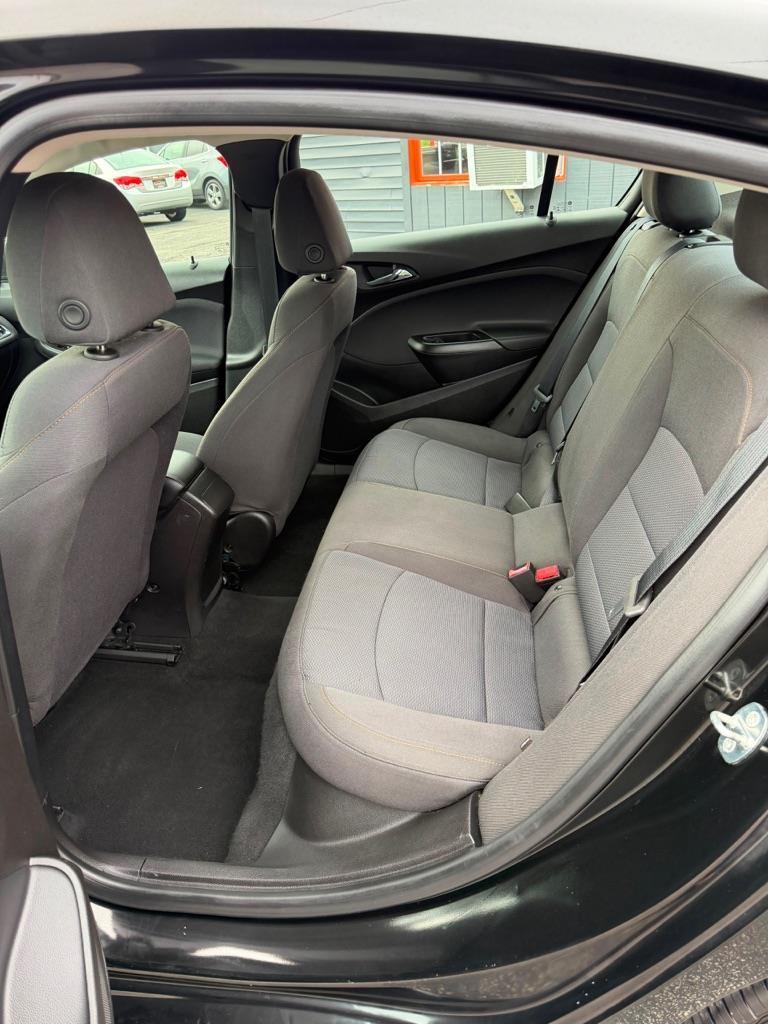 Chevrolet Cruze LS Auto 2018