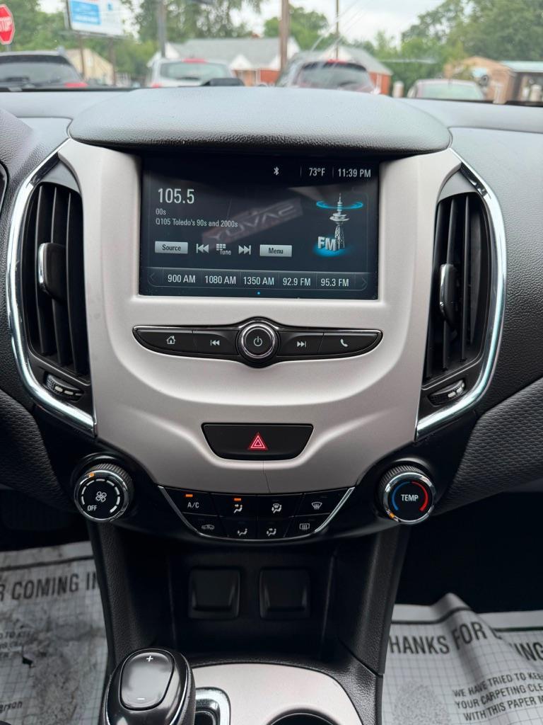 Chevrolet Cruze LS Auto 2018