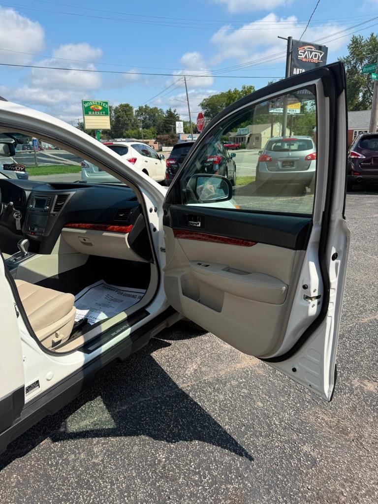Subaru Outback 3.6R Limited 2012