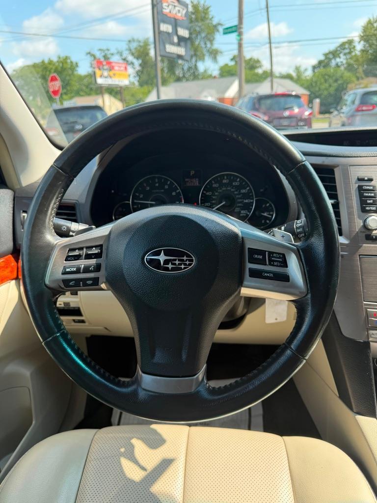 Subaru Outback 3.6R Limited 2012