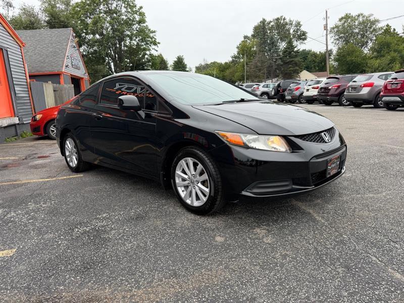 Honda Civic EX Coupe 5-Speed AT 2012