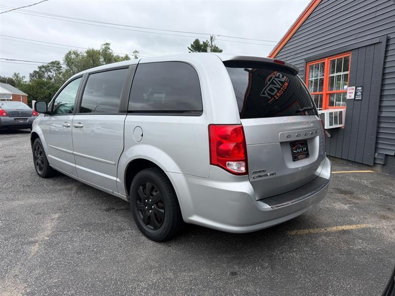 Dodge Grand Caravan Express 2011
