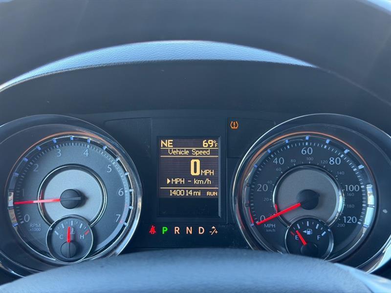Chrysler Town & Country Limited 2013