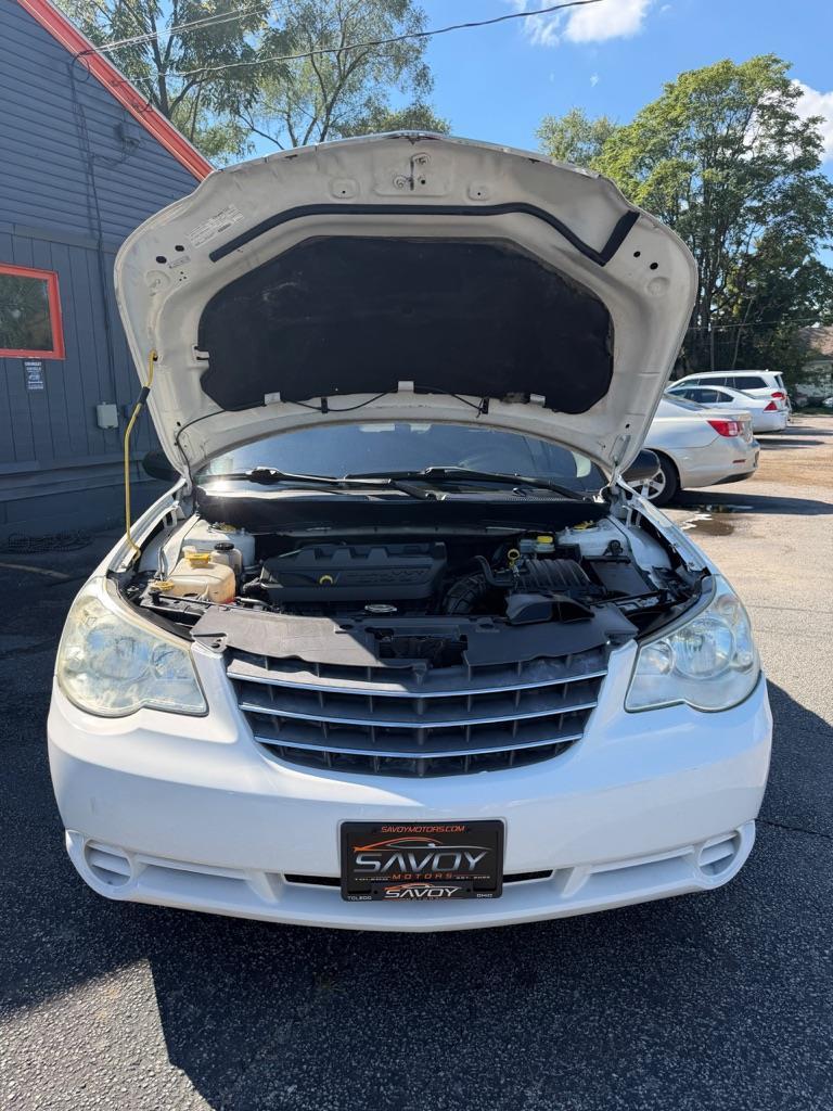 Chrysler Sebring Sedan LX 2009