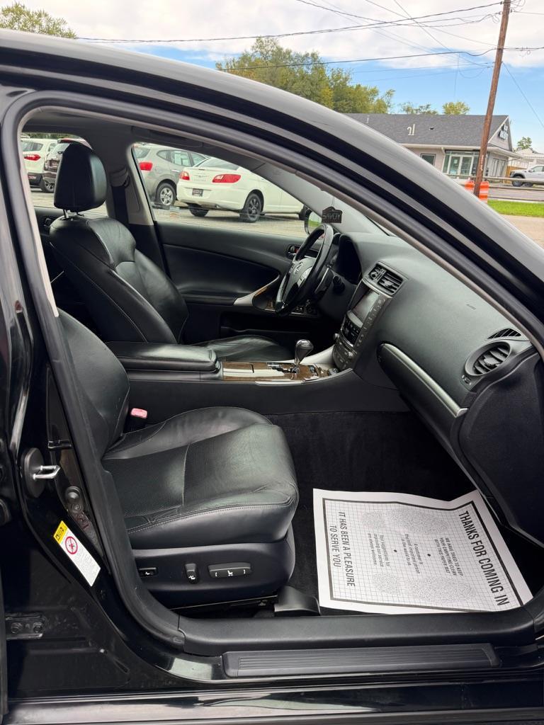 Lexus IS IS 250 AWD 2011