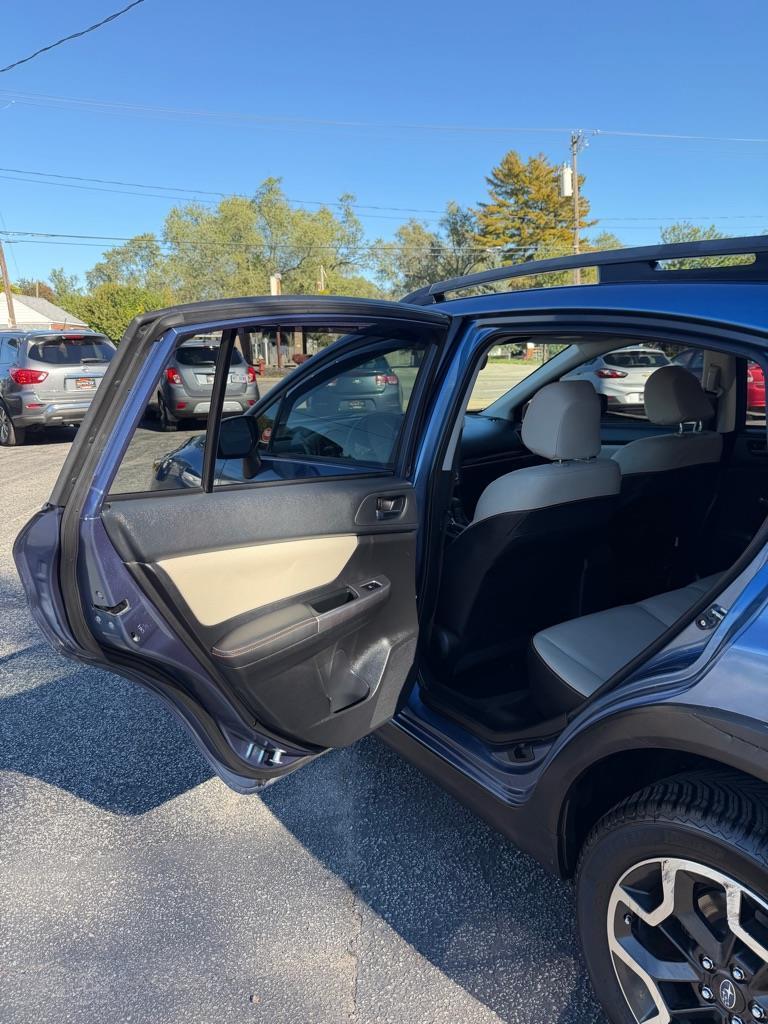 Subaru Crosstrek 2.0i Limited PZEV CVT 2017