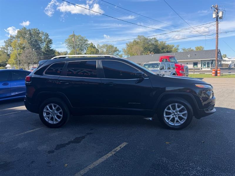 Jeep Cherokee Latitude 4WD 2017