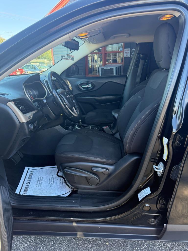 Jeep Cherokee Latitude 4WD 2017