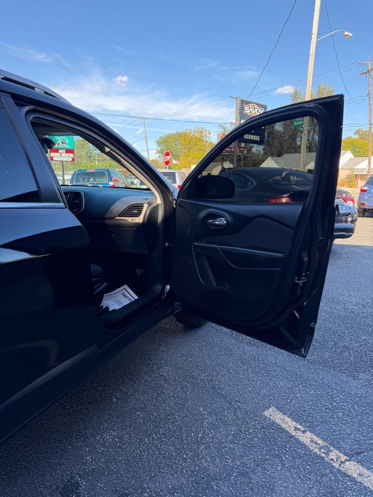 Jeep Cherokee Latitude 4WD 2017