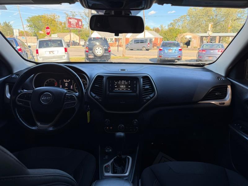 Jeep Cherokee Latitude 4WD 2017