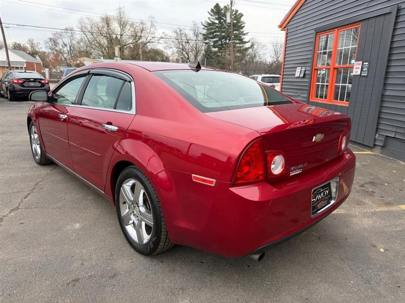 Chevrolet Malibu 1LT 2012