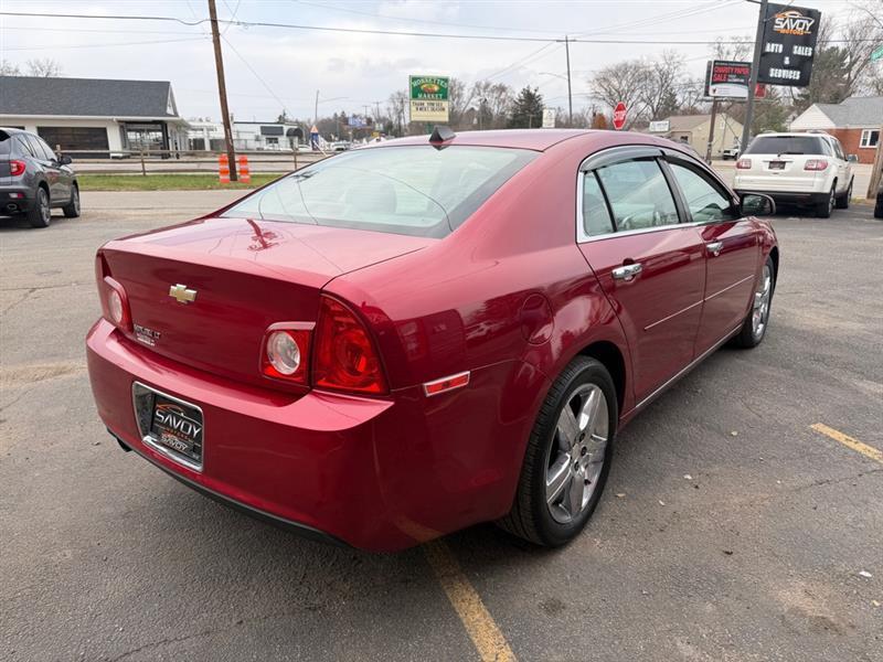 Chevrolet Malibu 1LT 2012