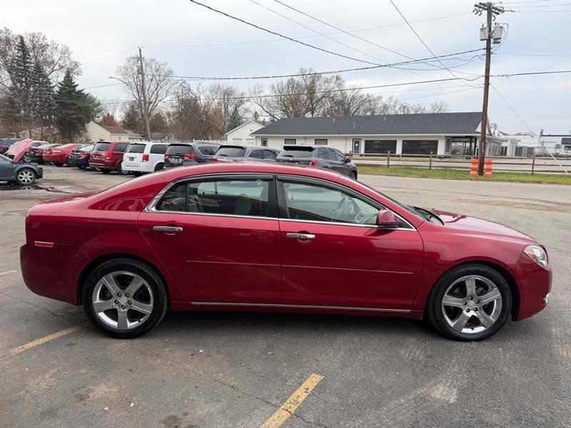 Chevrolet Malibu 1LT 2012