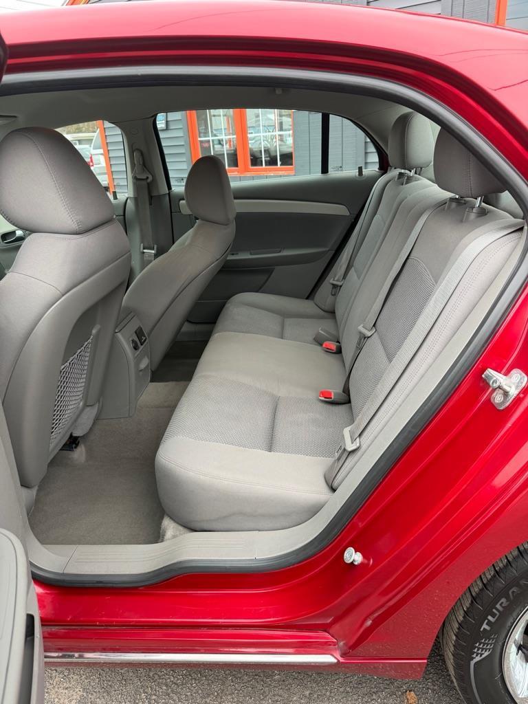 Chevrolet Malibu 1LT 2012