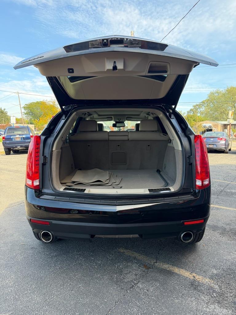 Cadillac SRX Luxury Collection AWD 2011