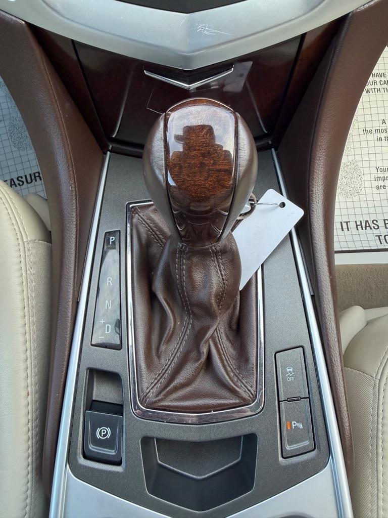 Cadillac SRX Luxury Collection AWD 2011