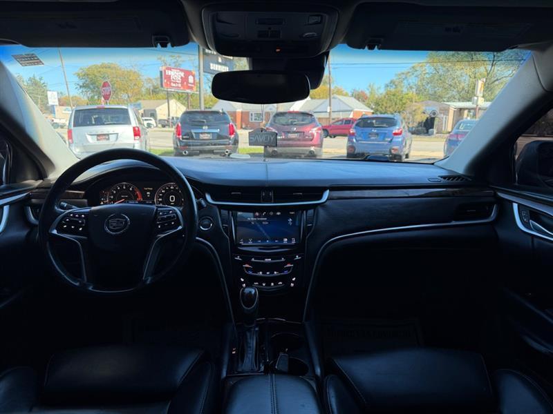 Cadillac XTS Premium 2013